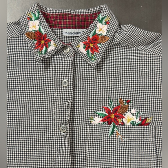 Vintage Cabin Creek Check Holiday Embroidered Floral Pinecones Button Up Top - Picture 6 of 9
